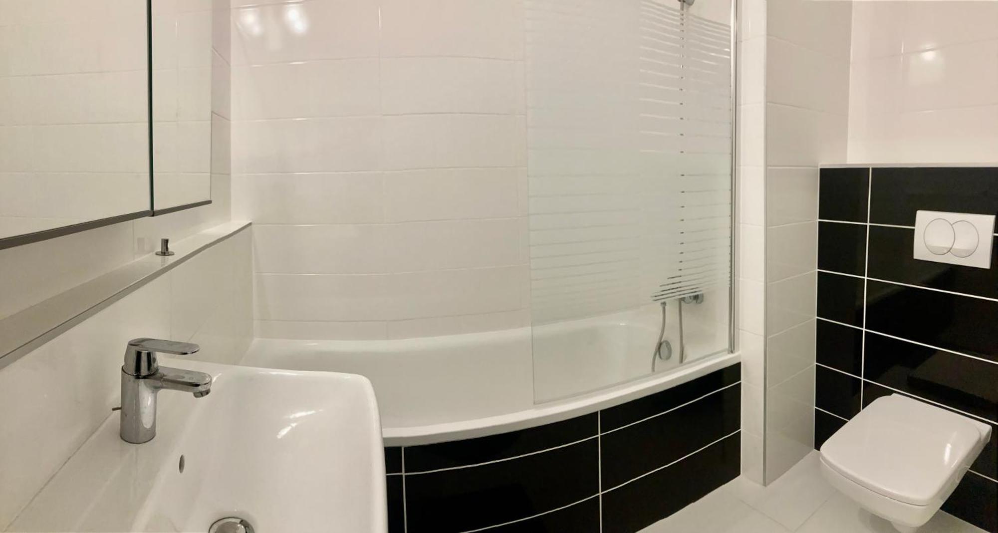 Westside Residence Apartment - Modern & Peaceful - Free Garage! บูดาเปสต์ ภายนอก รูปภาพ